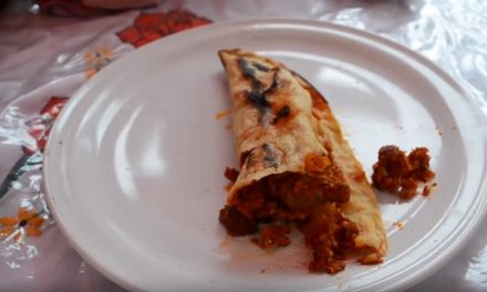 Empanadas de menudencia con huevera, riqueza gastronómica de Tlaxiaco