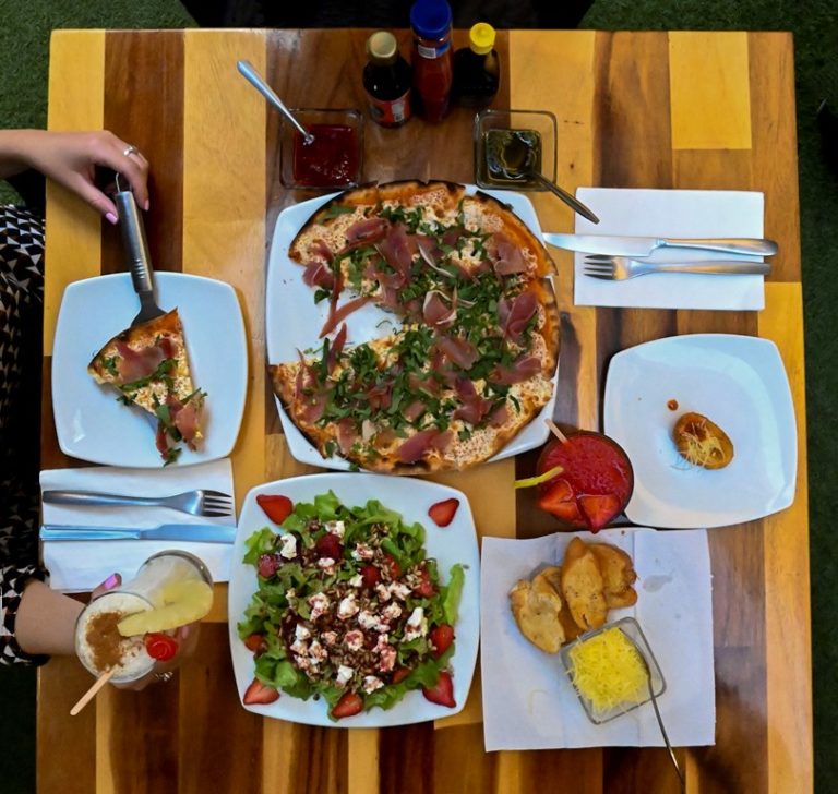 Top 5 pizzas en Oaxaca Leche con tuna