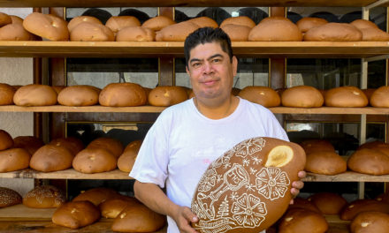 El tradicional pan de muerto de San Pablo Villa de Mitla