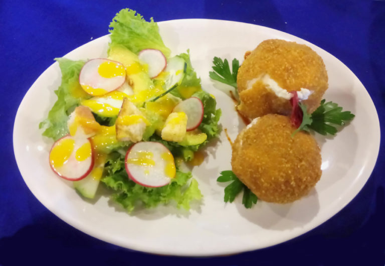 Filete relleno de queso crema en Playa del Carmen
