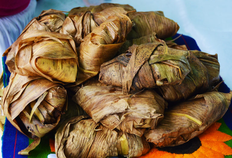Tamales de Frijol en Oaxaca