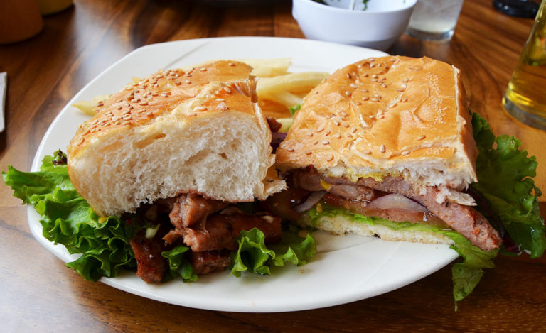 Choripán argentino en La Gauchita