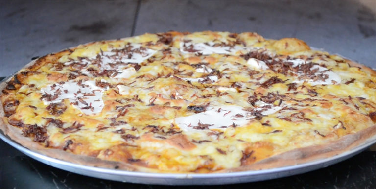 Pizza ejuteca y vitulus