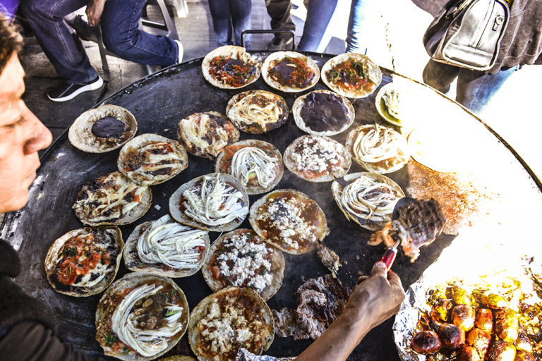 Memelas Doña Mago| Doña buen modo