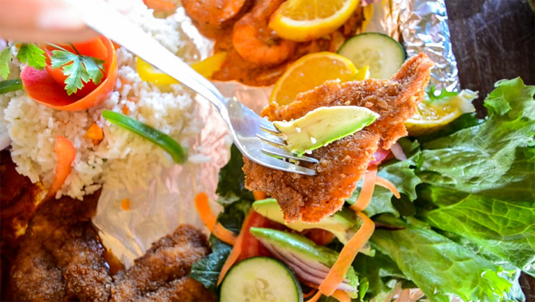 Jalil | Restaurante sobre la playa de Mazunte