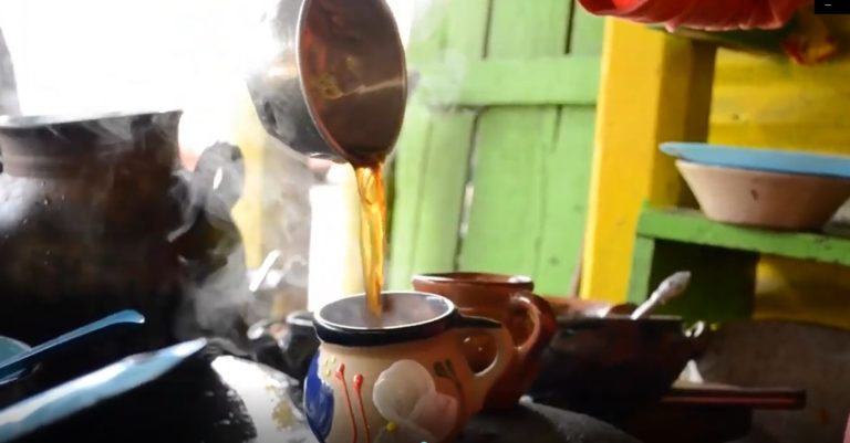 Volver a la rica comida de antaño, en La Morenita, San José del Pacífico
