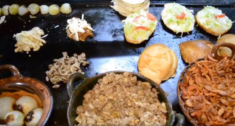 Cumple tus antojos en Nicole, la cenaduría predilecta en Zipolite