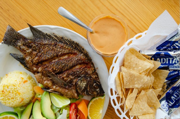 Montana | El restaurante mar y tierra con la mejor vista de Oaxaca