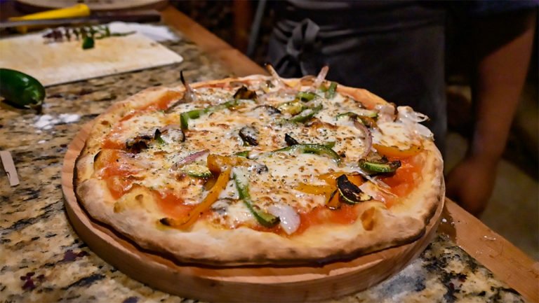 Bacco, una experiencia sensorial en Zipolite