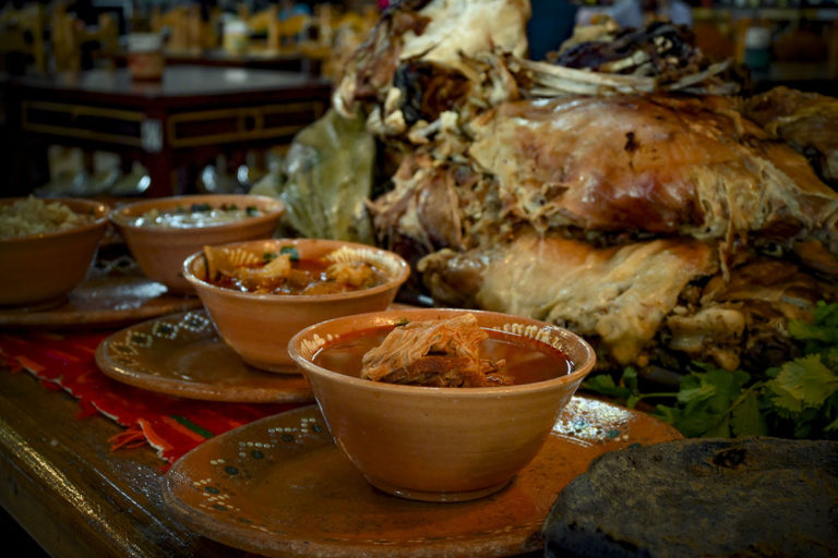 Barbacoas La Mesa del Rincón, tradición culinaria de Tlaxiaco