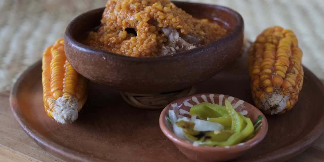 Destaca cocina oaxaqueña en la Guelaguetza | Leche con tuna