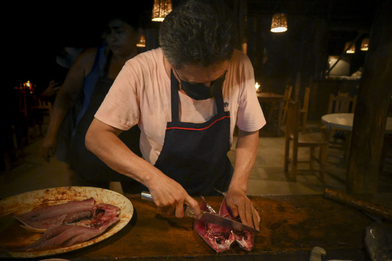 A las brasas, en Mazunte con Fish And Love