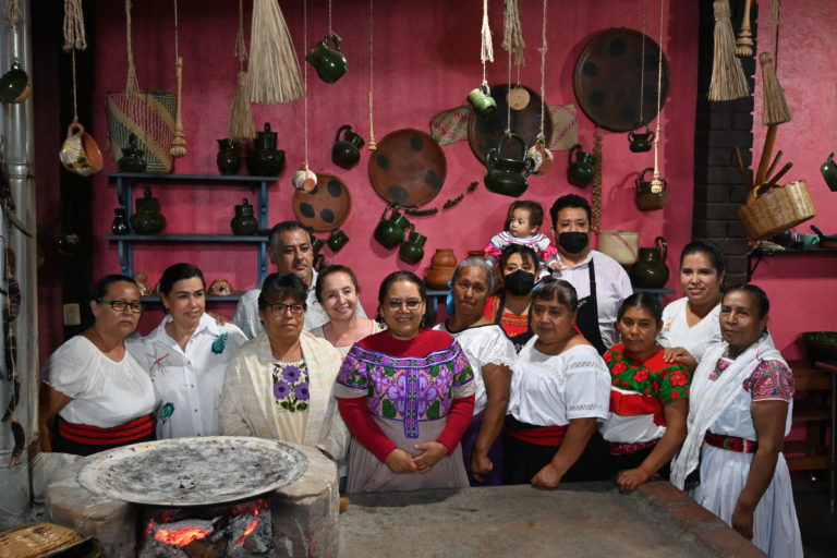 Ponderan la cocina tradicional en Zimatlán Gastronómico