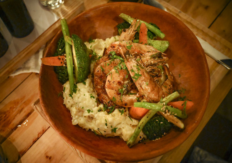 Clan Destino, noches increíbles en Zipolite