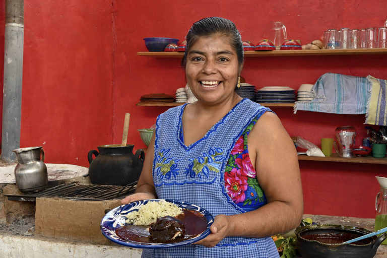 Riqueza y fortaleza en la cocina de Eva Aquino