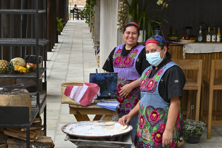 Celebran el Día Nacional del Maíz con platillos emblemáticos