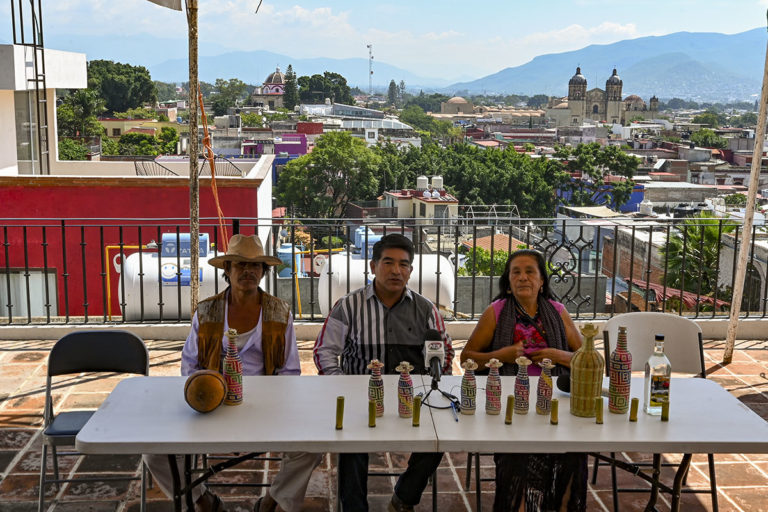 Anuncian la primera Feria del mezcal tradicional en San Luis Amatlán