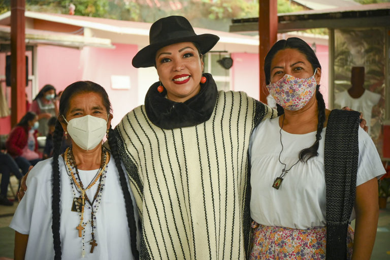 Nabani Titsa Kerhiu, el manual de zapoteco