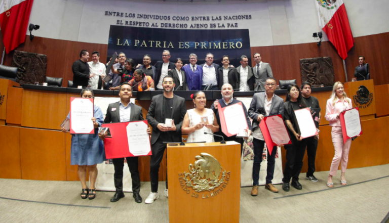Distinguen trayectoria culinaria en el Senado