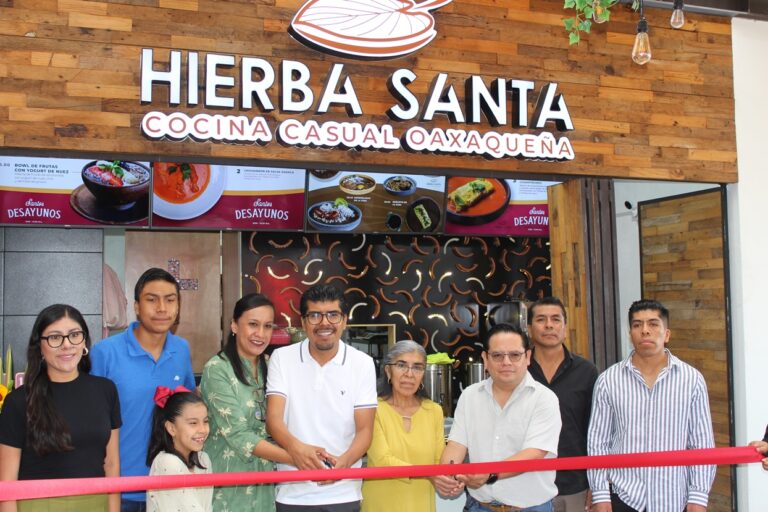 Inauguran nueva sucursal de Hierba Santa