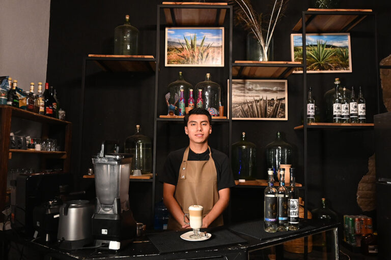 Sabores cálidos en Café Sarazón