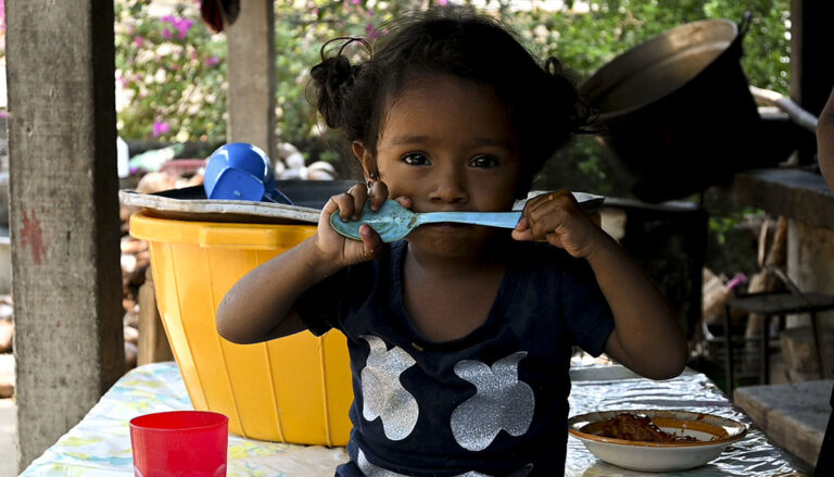 Leche con Tuna cumple siete años…