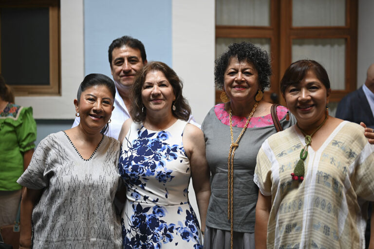 Entre mole y mezcal: Oaxaca es sede de Tesoros de México