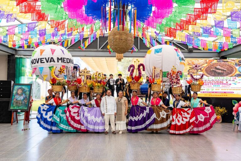 Replican mayordomía de Tlalixtac en primer Congreso Gastronómico