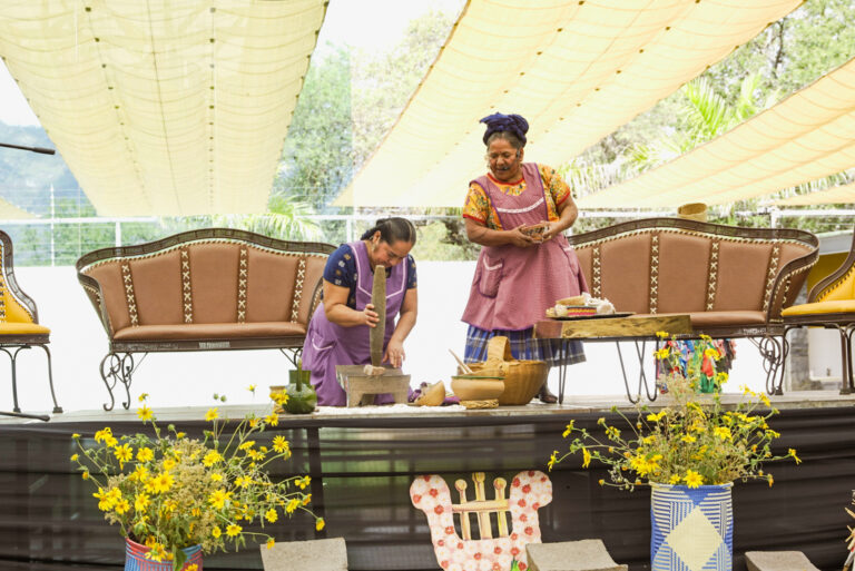 Chocolate atole, la bebida sagrada de los Valles Centrales